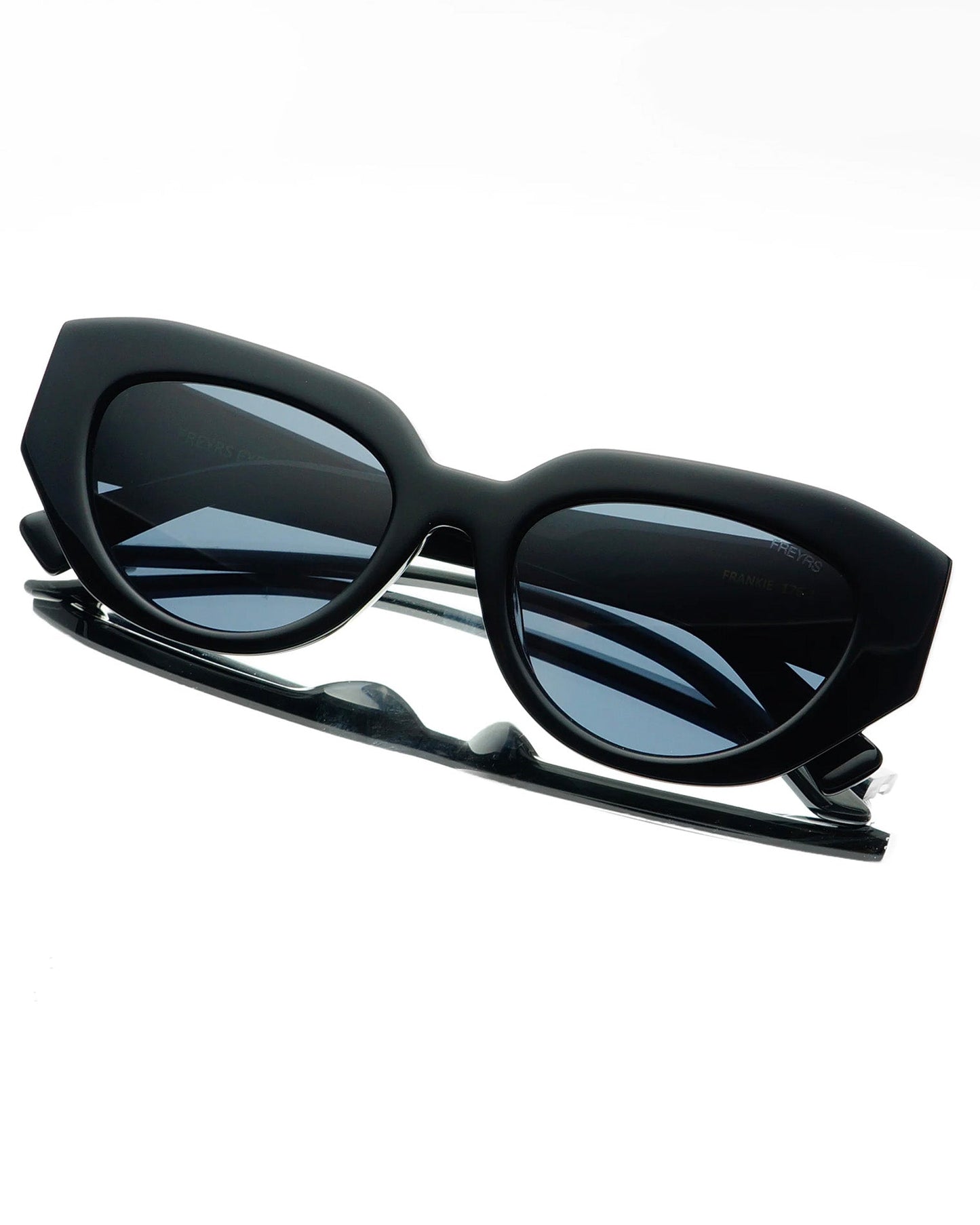 LSPACE Black Cat Eye Designer Sunglasses for Women - LSPACE Freyrs Frankie - Clothing|Swim