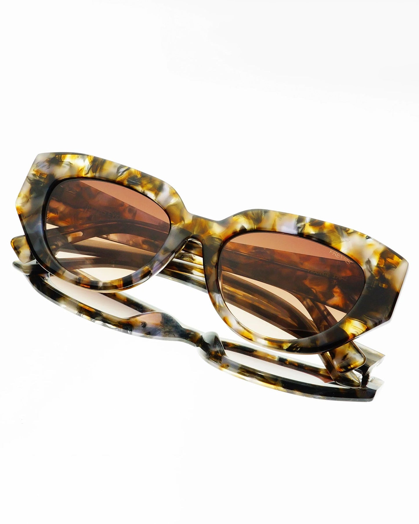 LSPACE LSPACE Freyrs Frankie Sunglasses - Clothing