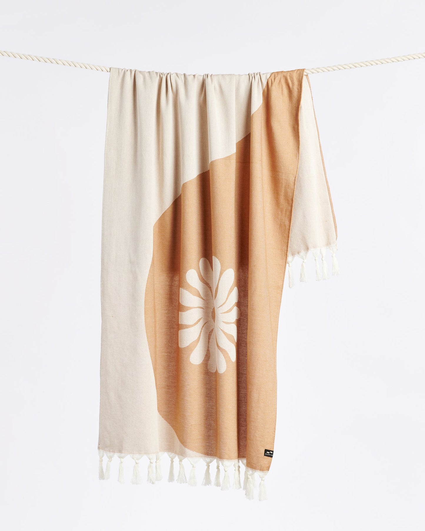 LSPACE Slowtide Botanic Balance Turkish Towel - Brush - Clothing