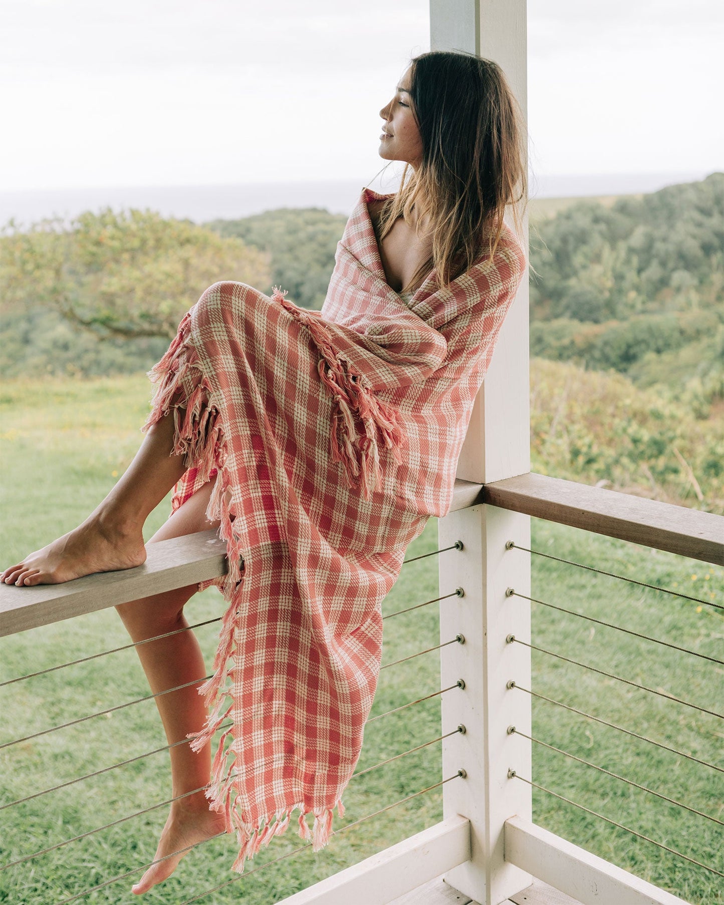 LSPACE Slowtide Palaka Lightweight Beach Blanket - Guava - Clothing